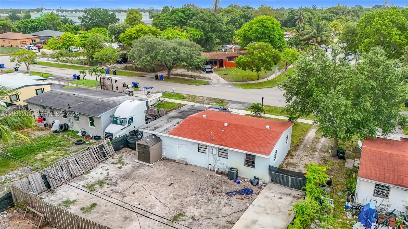 Photo 37