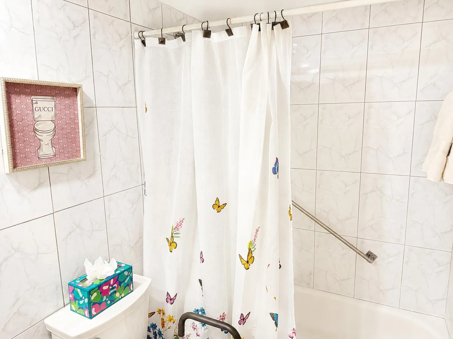 Tub with shower combo