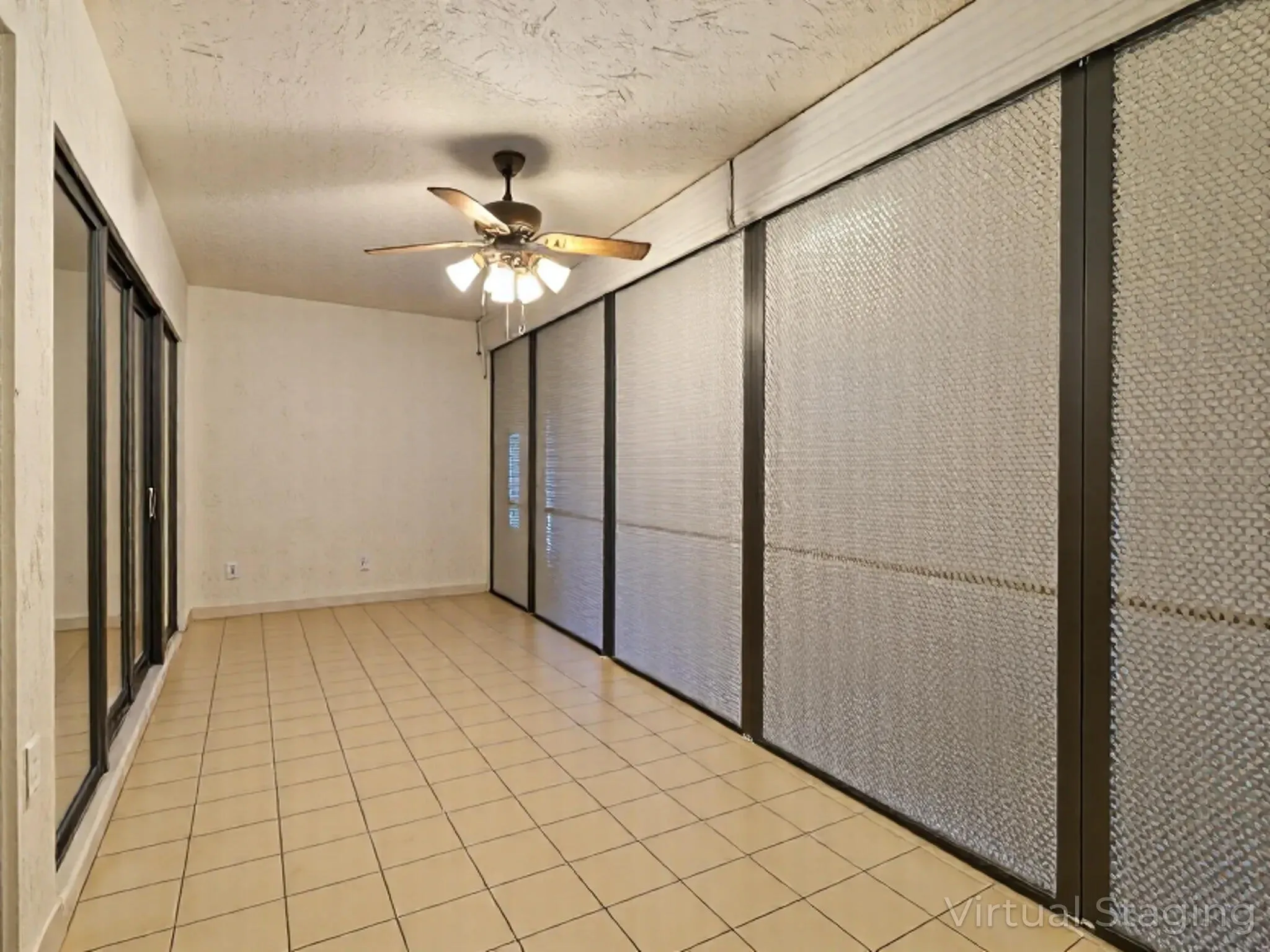 Screened Porch Empty