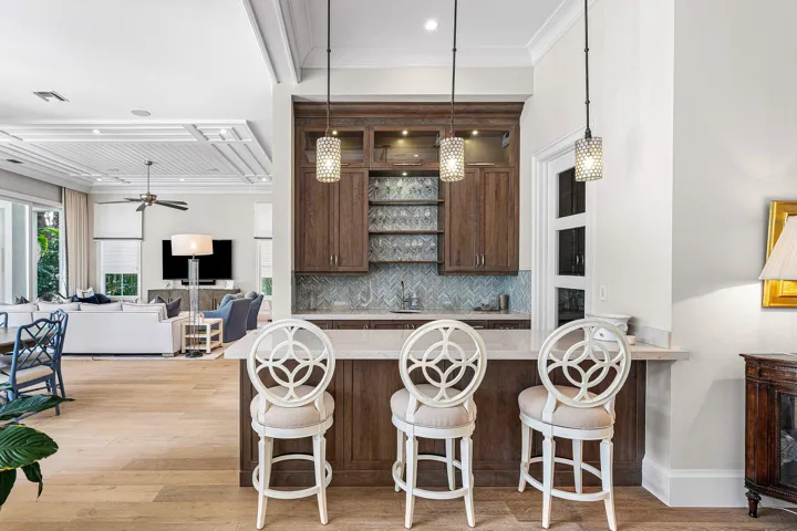 WET BAR