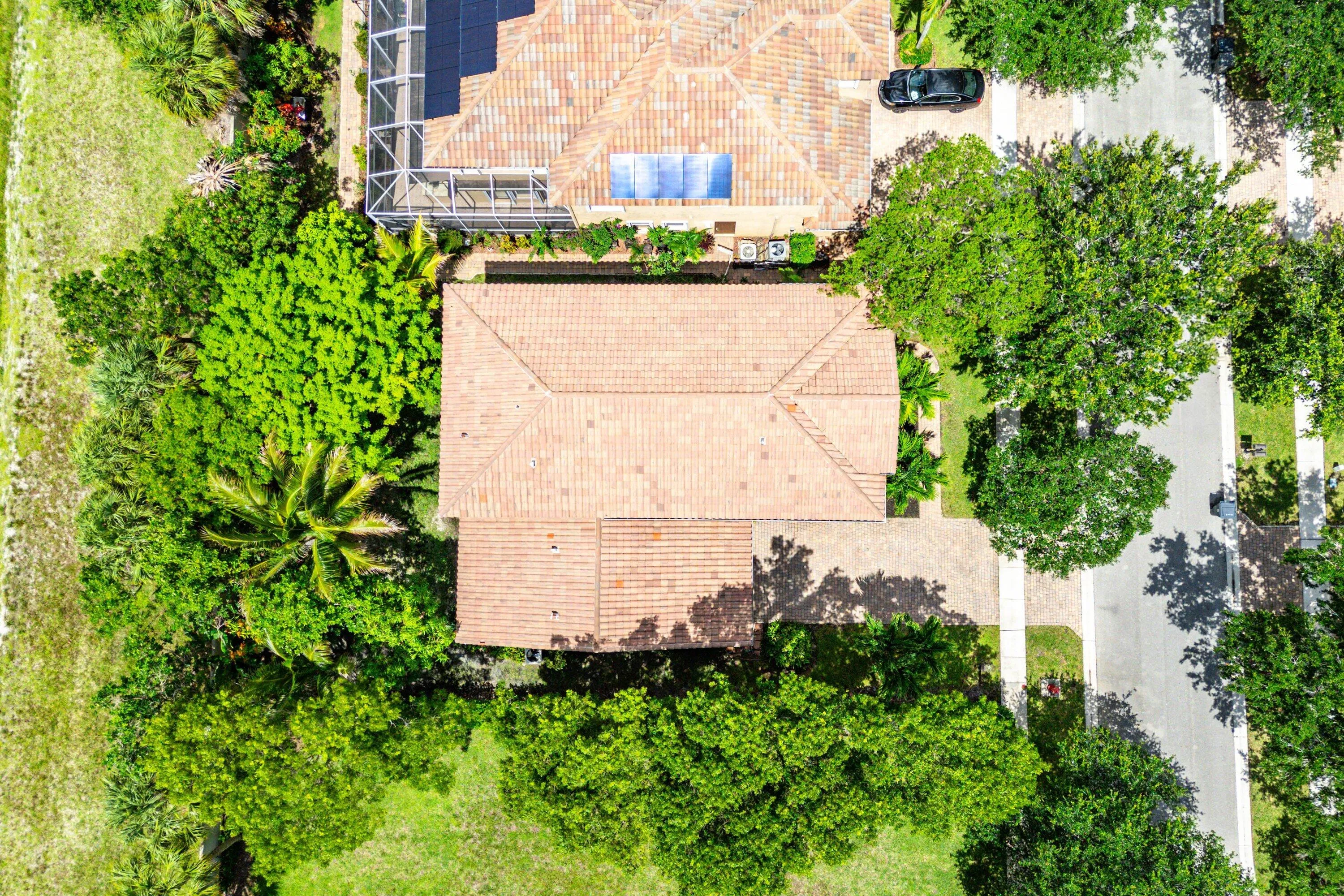 051-599CrestaCircle-WestPalmBeach-FL-334