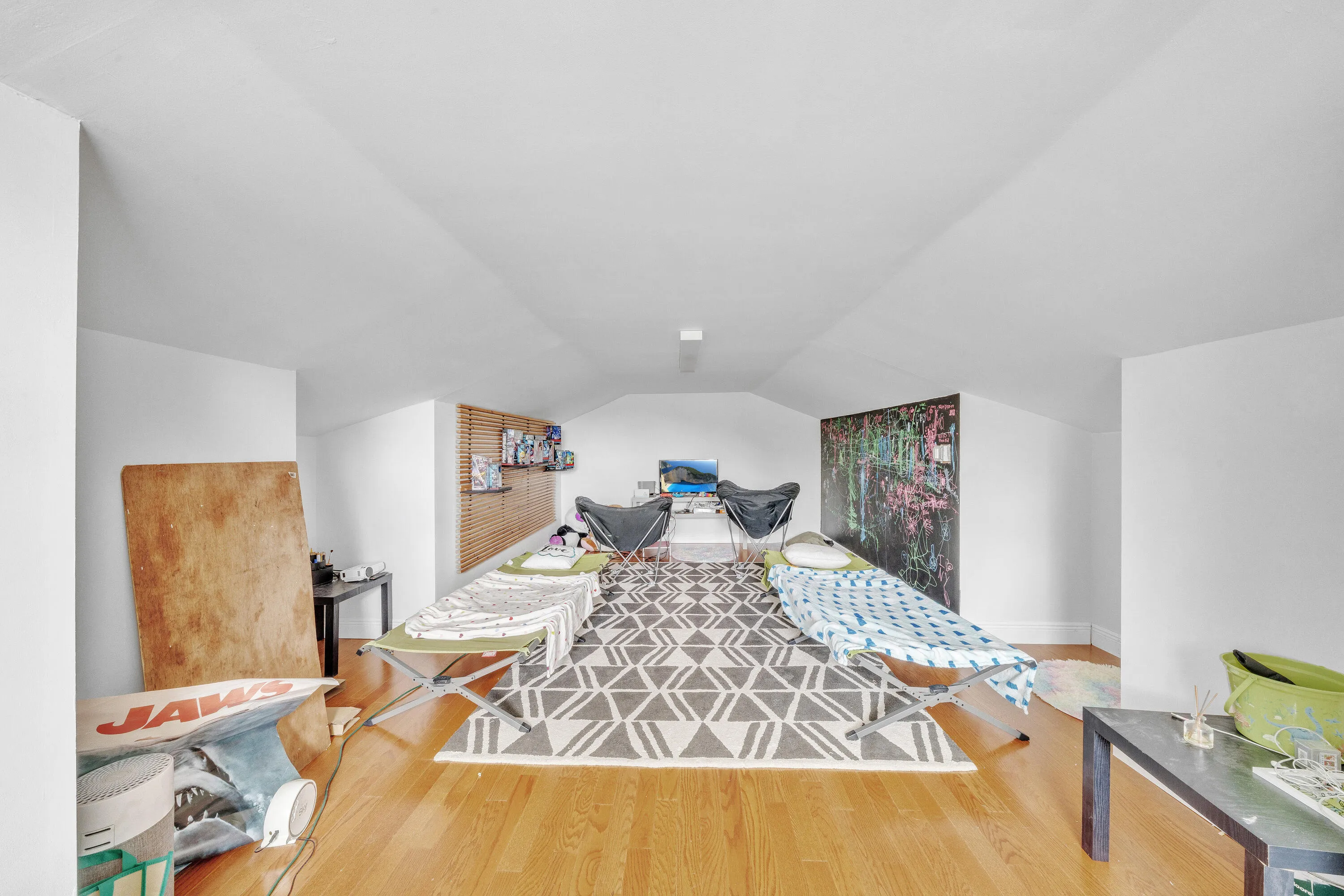 27 Attic (2)