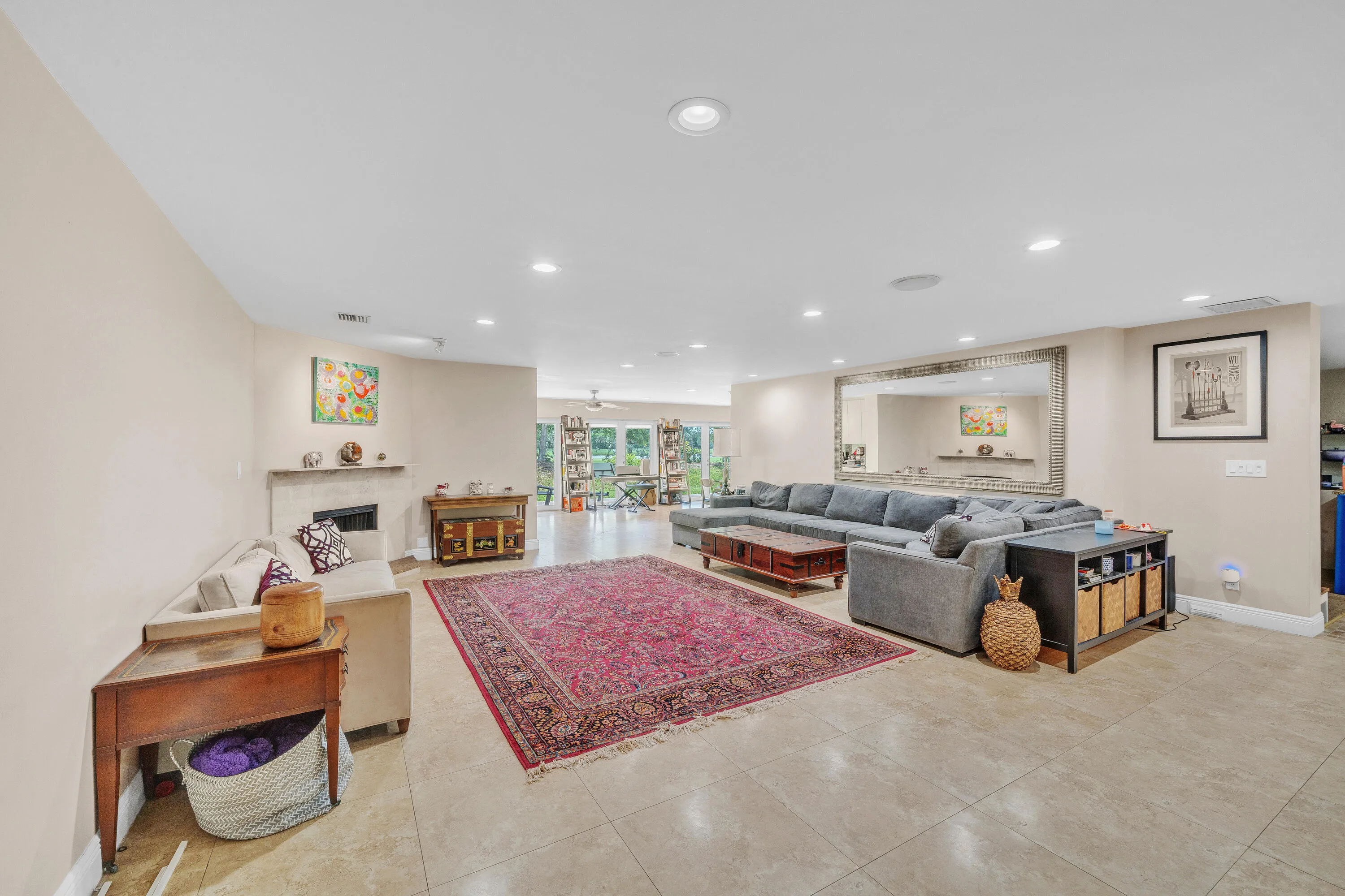 4 Living Area (1)