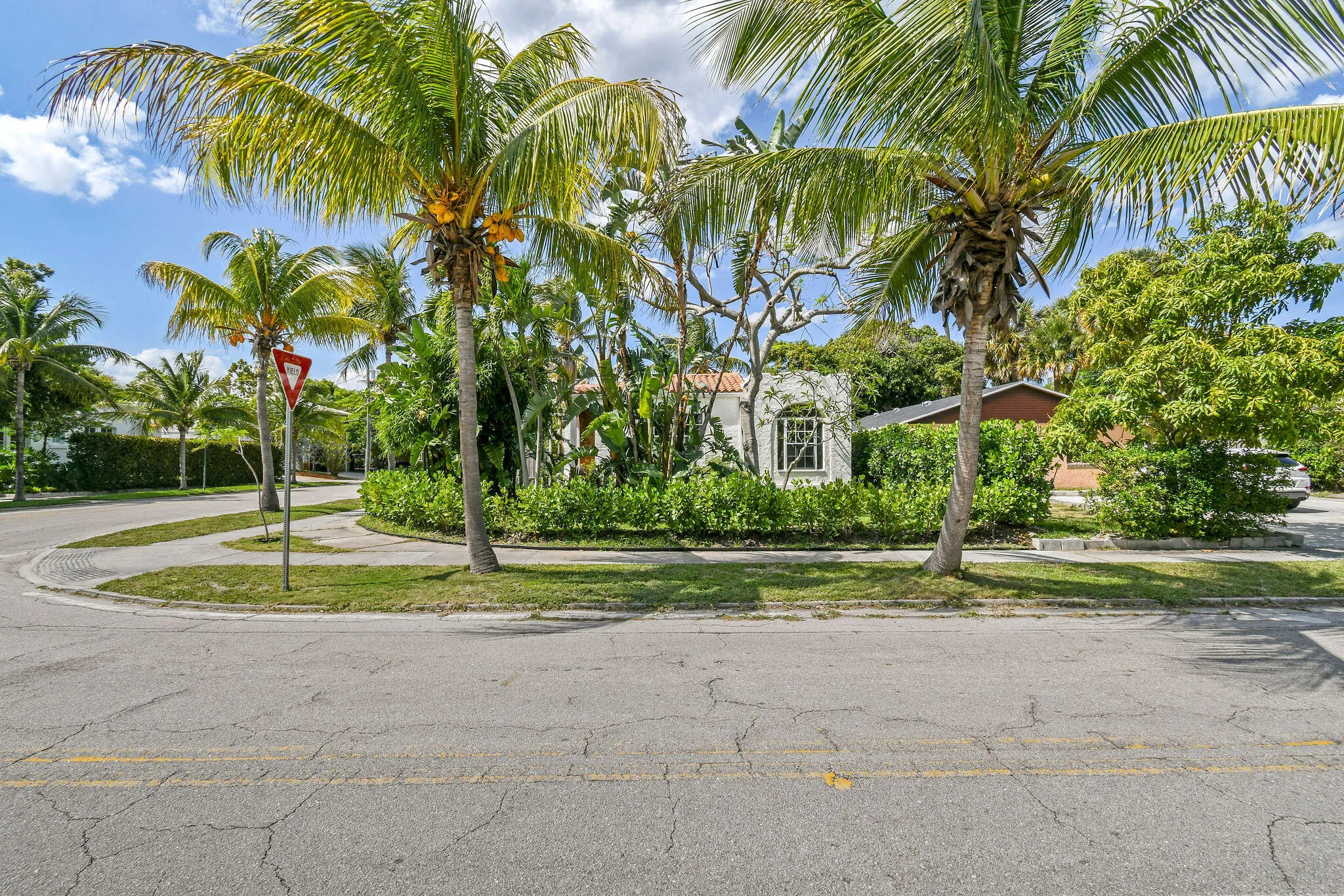 2118FloridaAve(2)