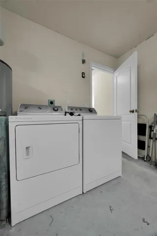 Photo 37
