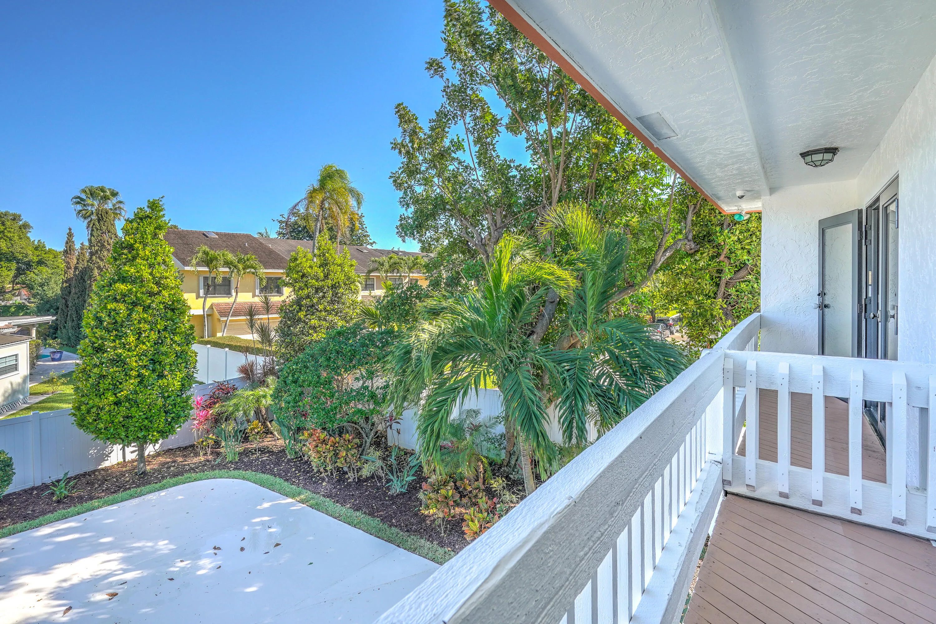Balcony 1