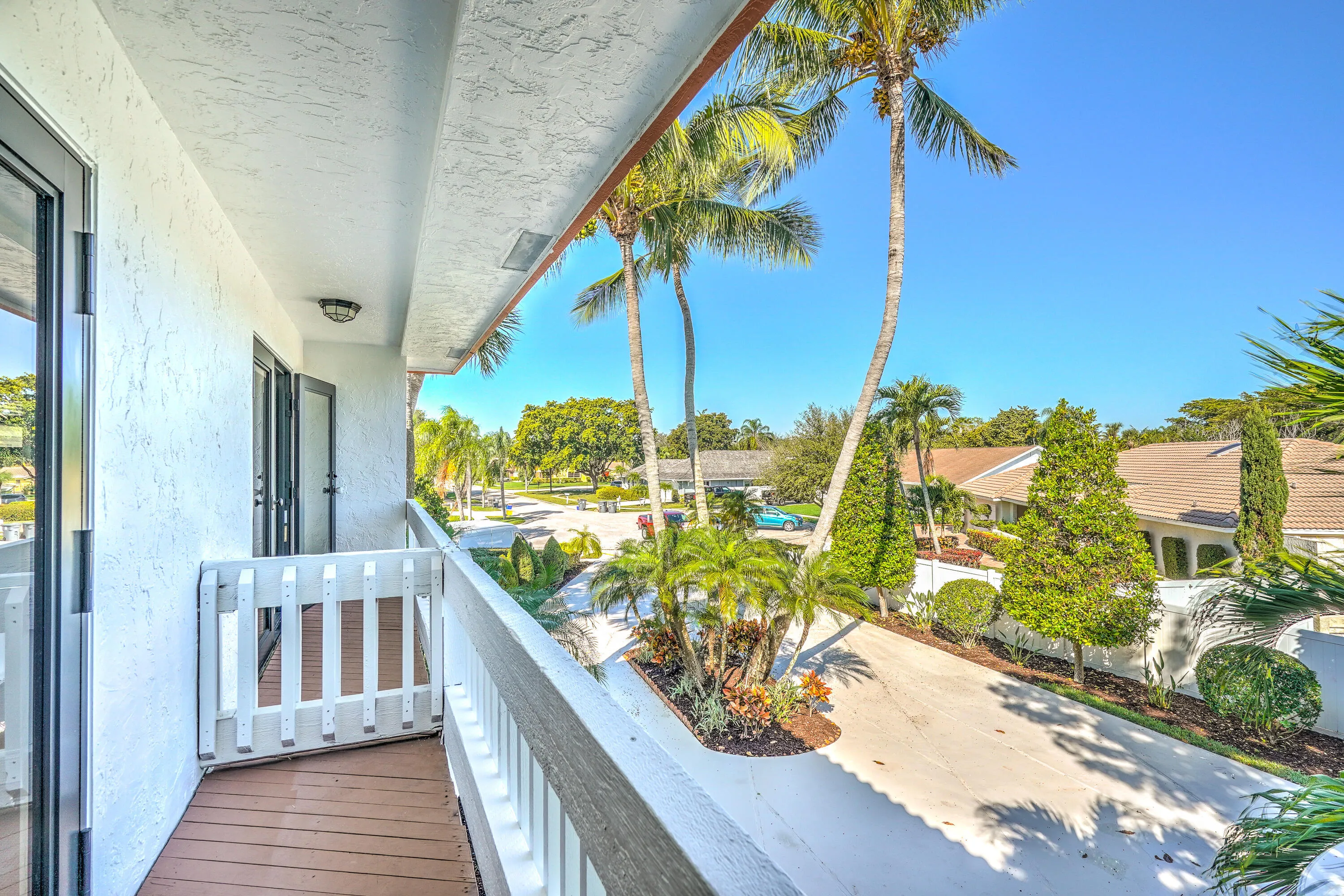 Balcony 2
