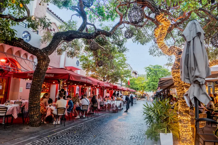 Hosteria Romana - Espanola Way - South