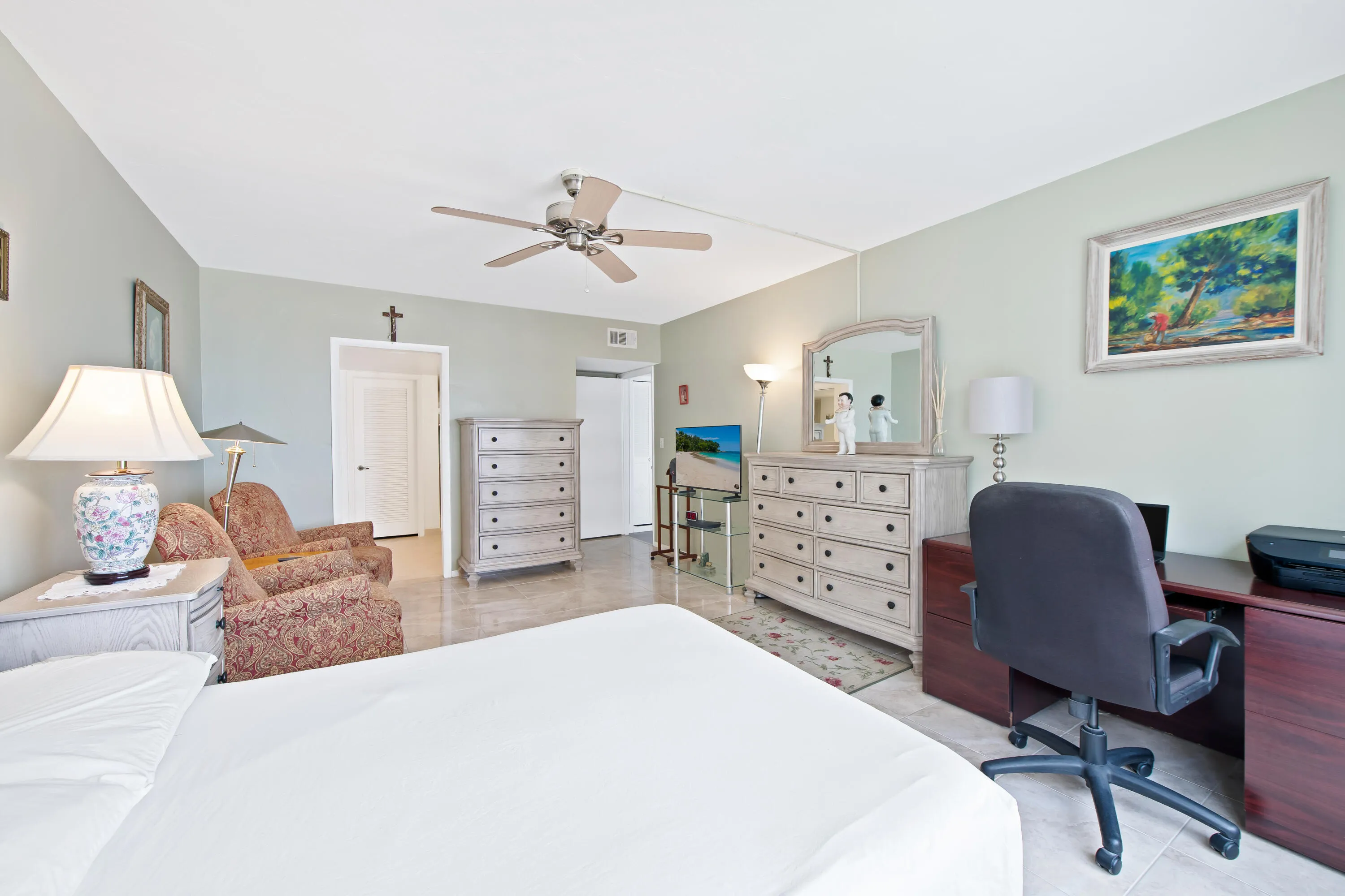 Primary bedroom