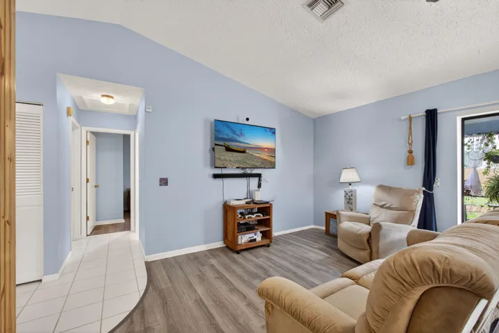 11-web-or-mls-5D1A8921