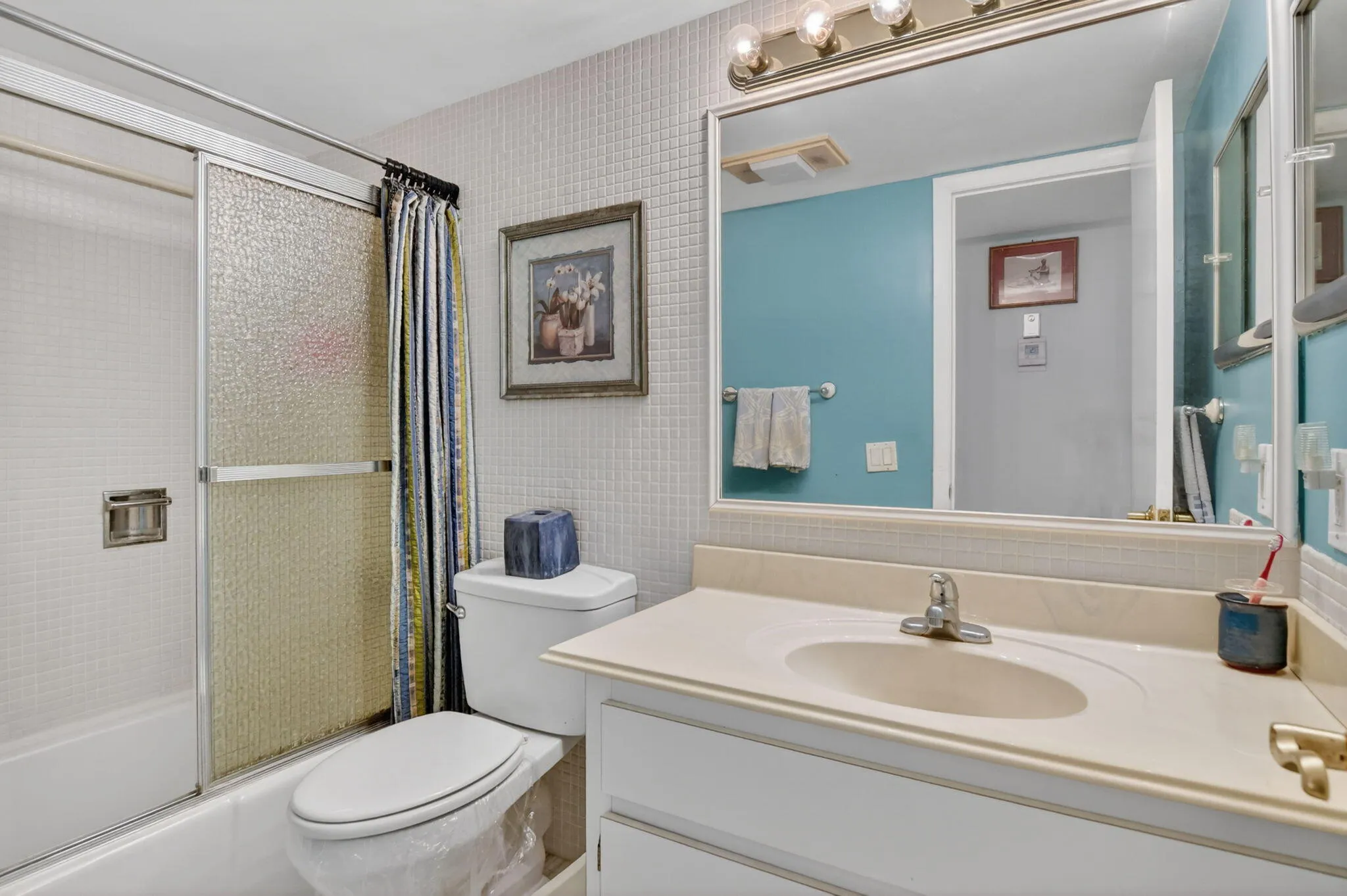 SECOND BATHROOM