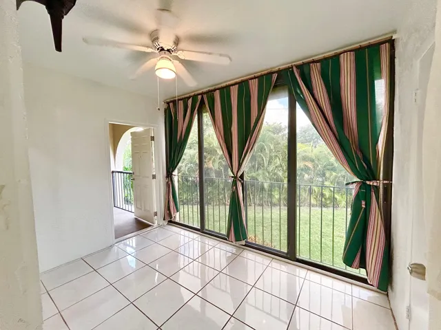 PROPERTY FRONT ENTRANCE