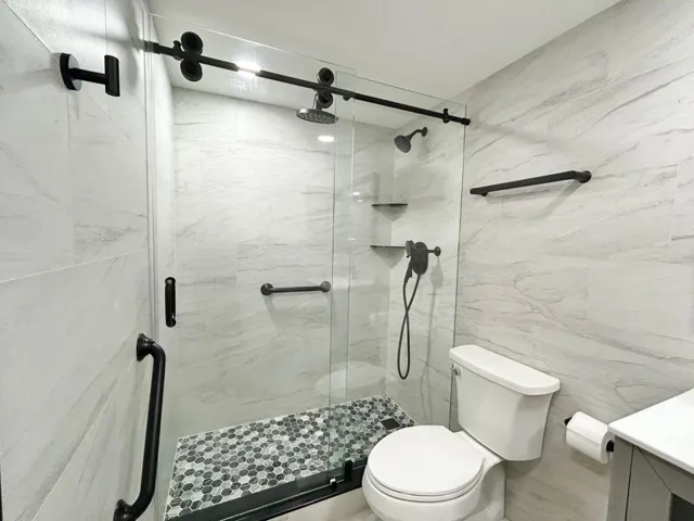 GUEST WALK IN SHOWER