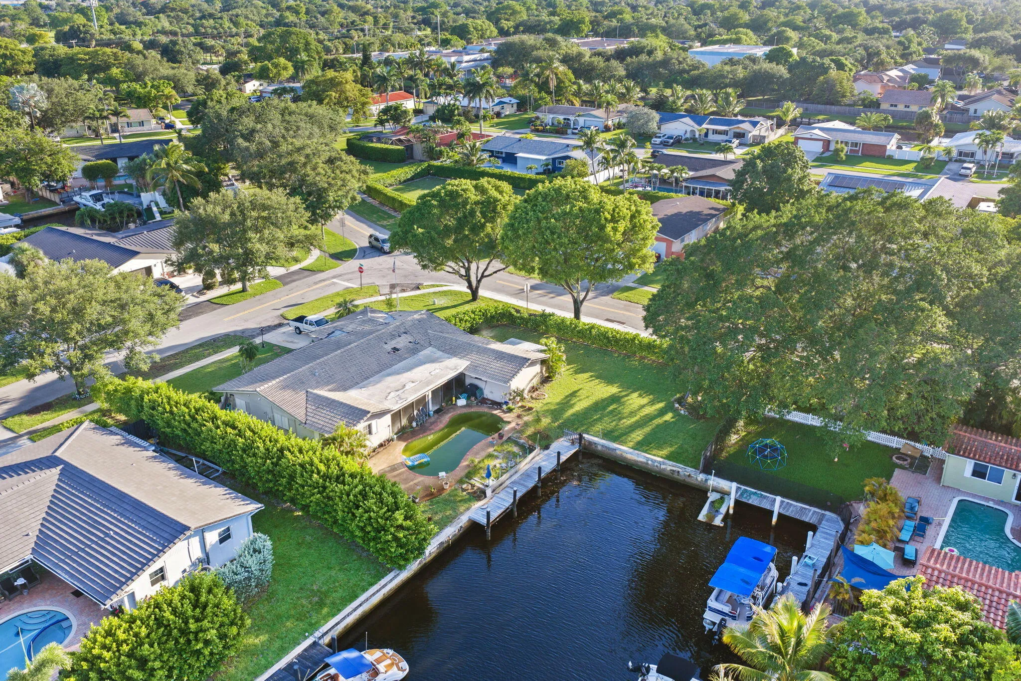 31-web-or-mls-6241-sw-14th-st