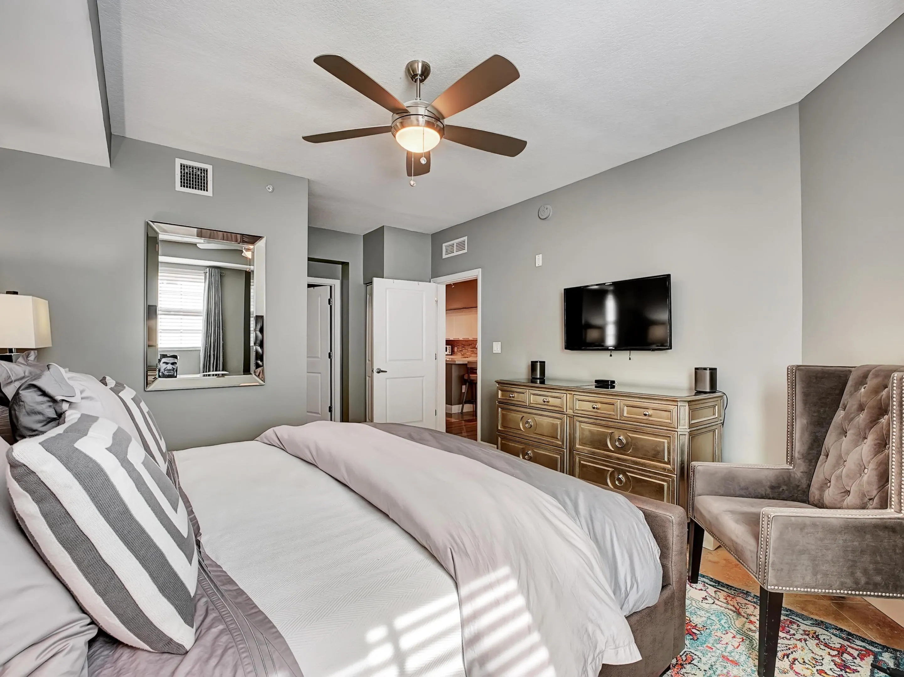 2nd Bedroom