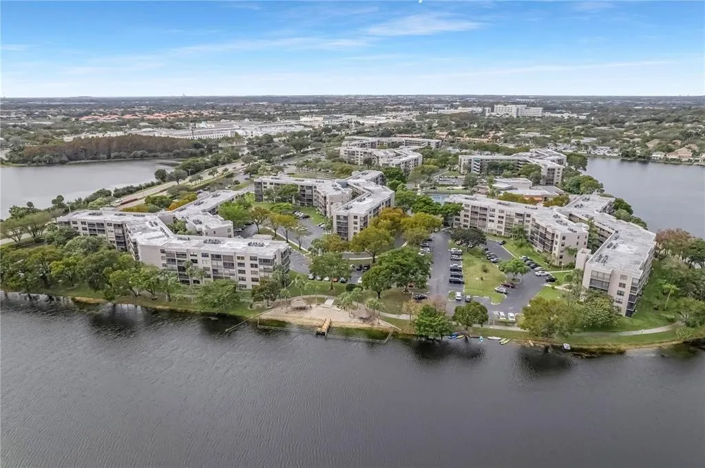 Colony Point Water