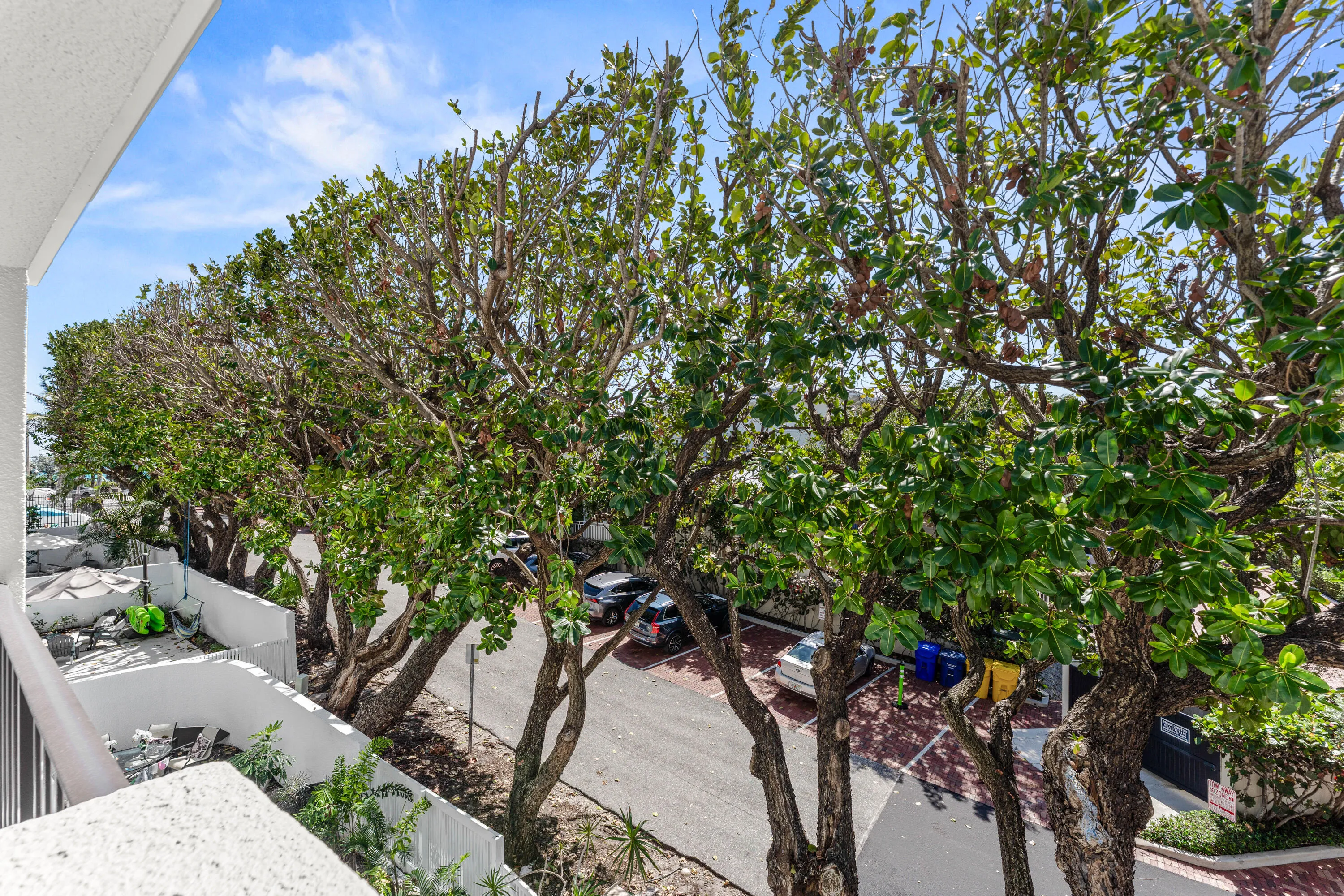 025-250SouthOceanBoulevard-269-DelrayBea