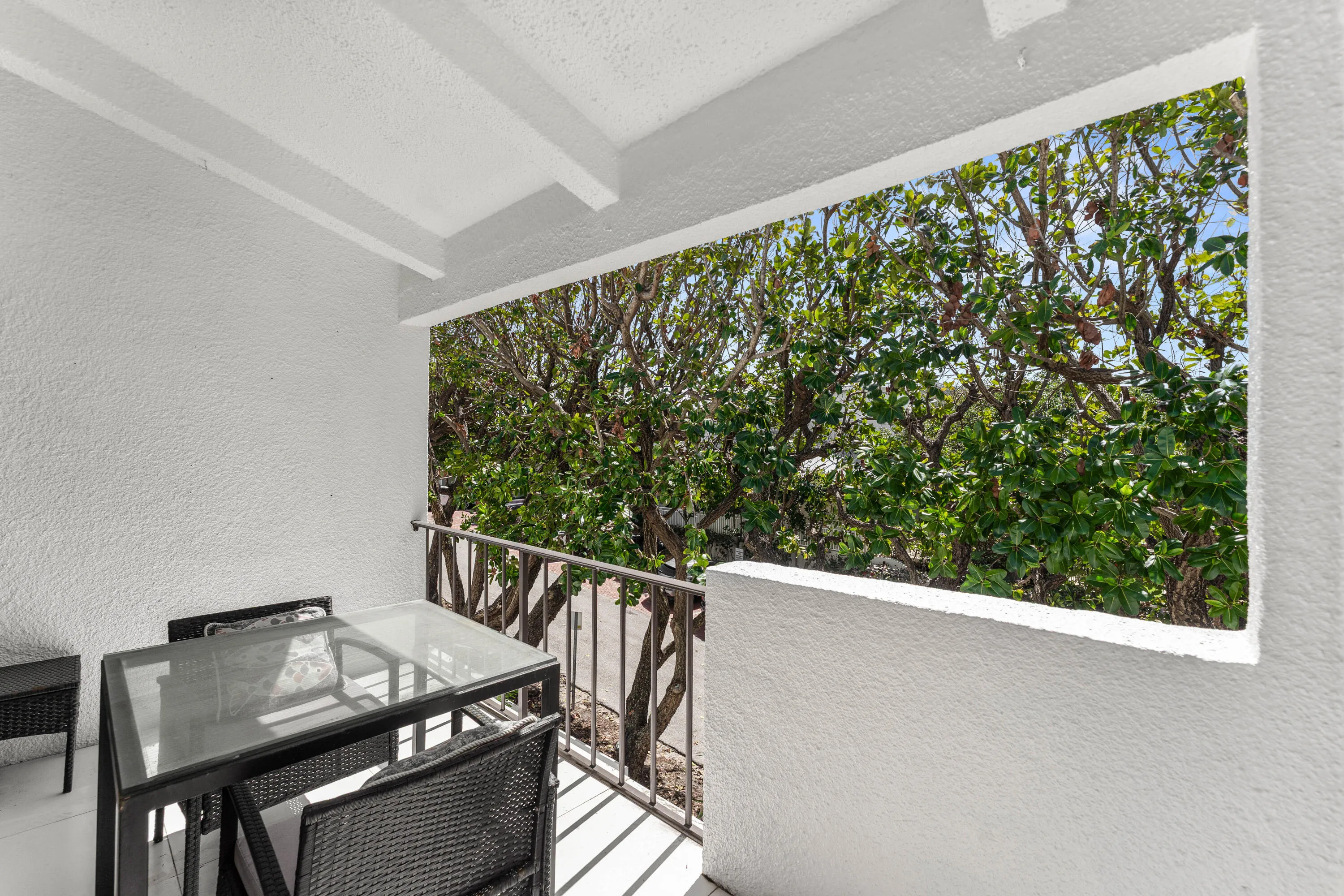 022-250SouthOceanBoulevard-269-DelrayBea