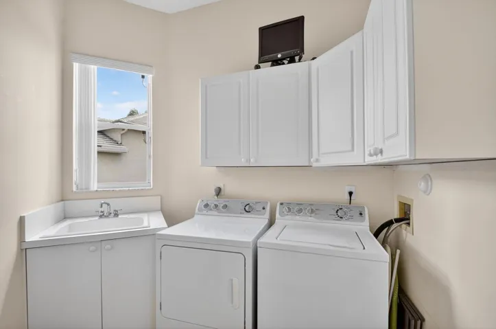 laundry room with sink