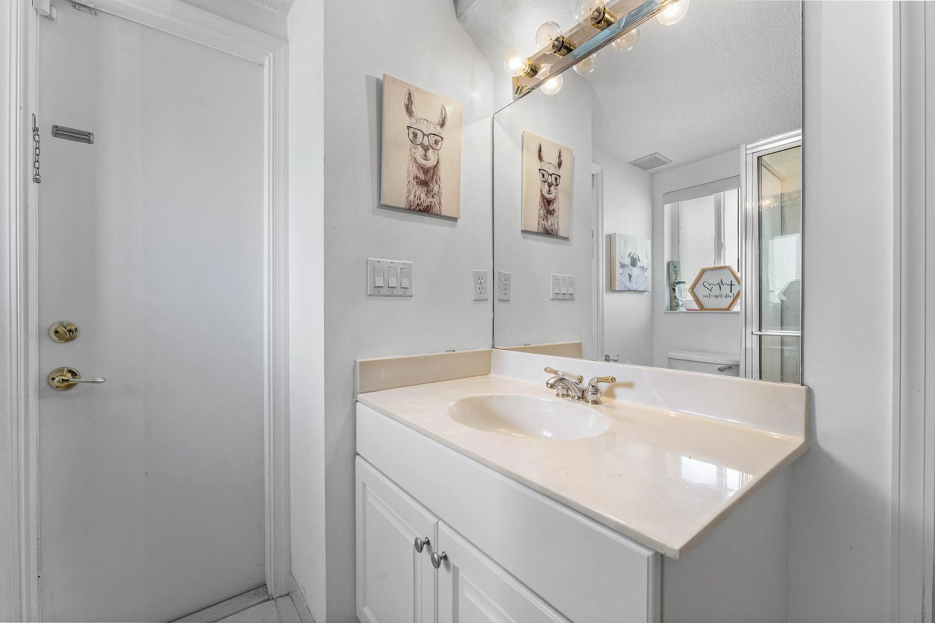 Bathroom 2