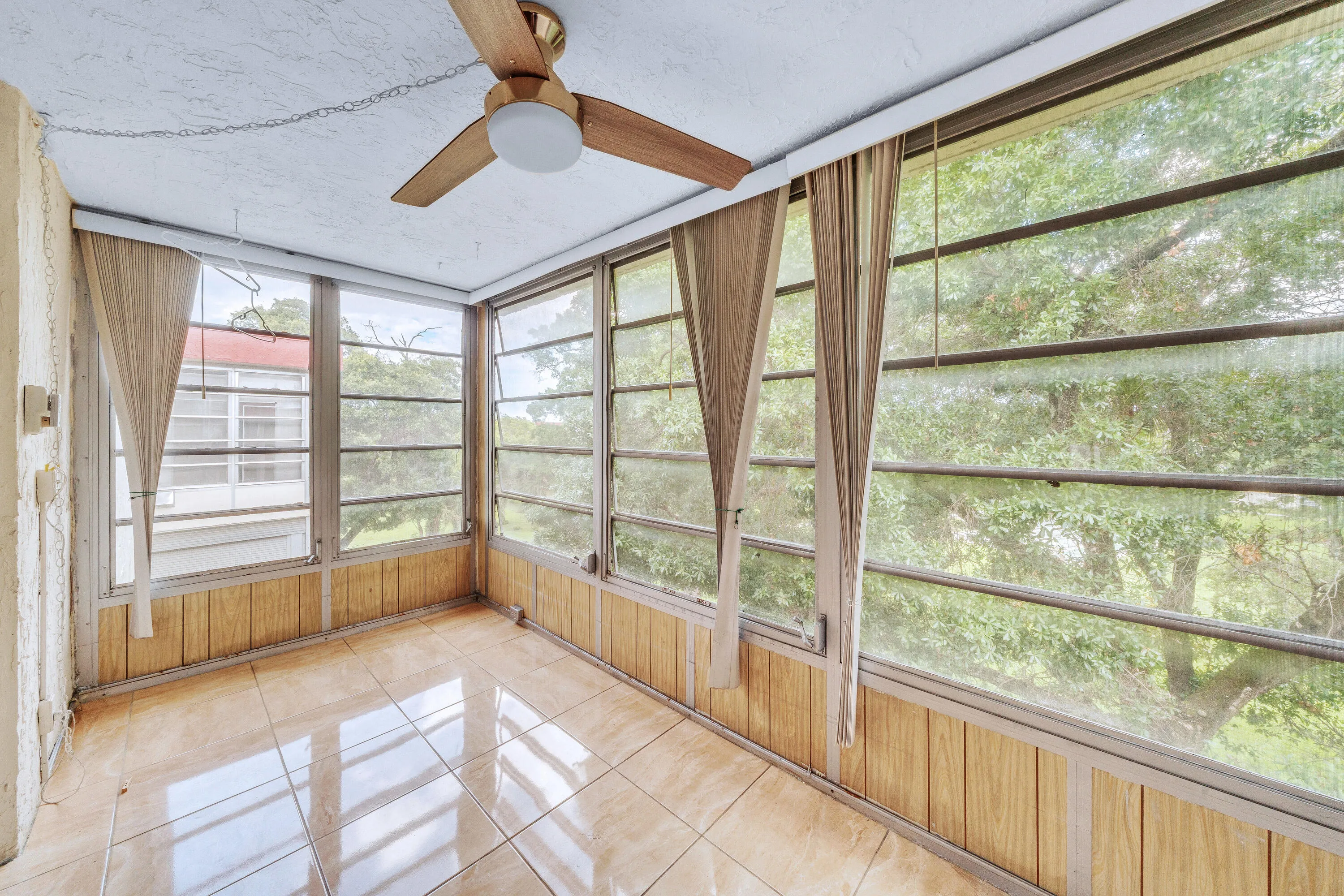 8 Patio (2)
