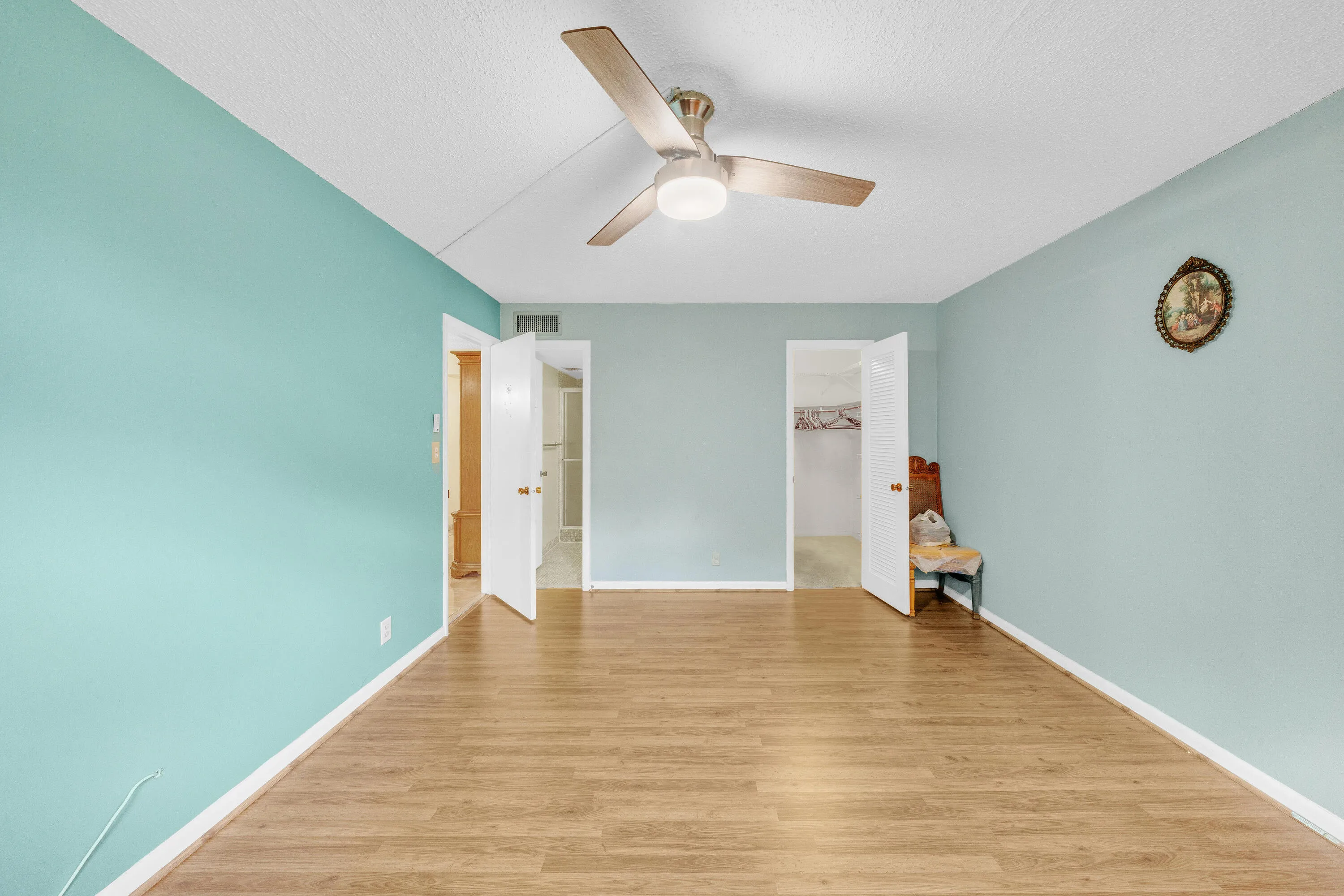 9 Primary Bedroom (2)