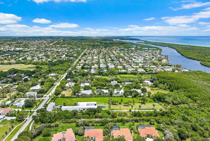 017-9741SeGomezAve-HobeSound-FL-33455-SM