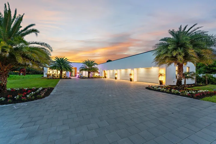 006-9741SEGomezAve-HobeSound-SMALL