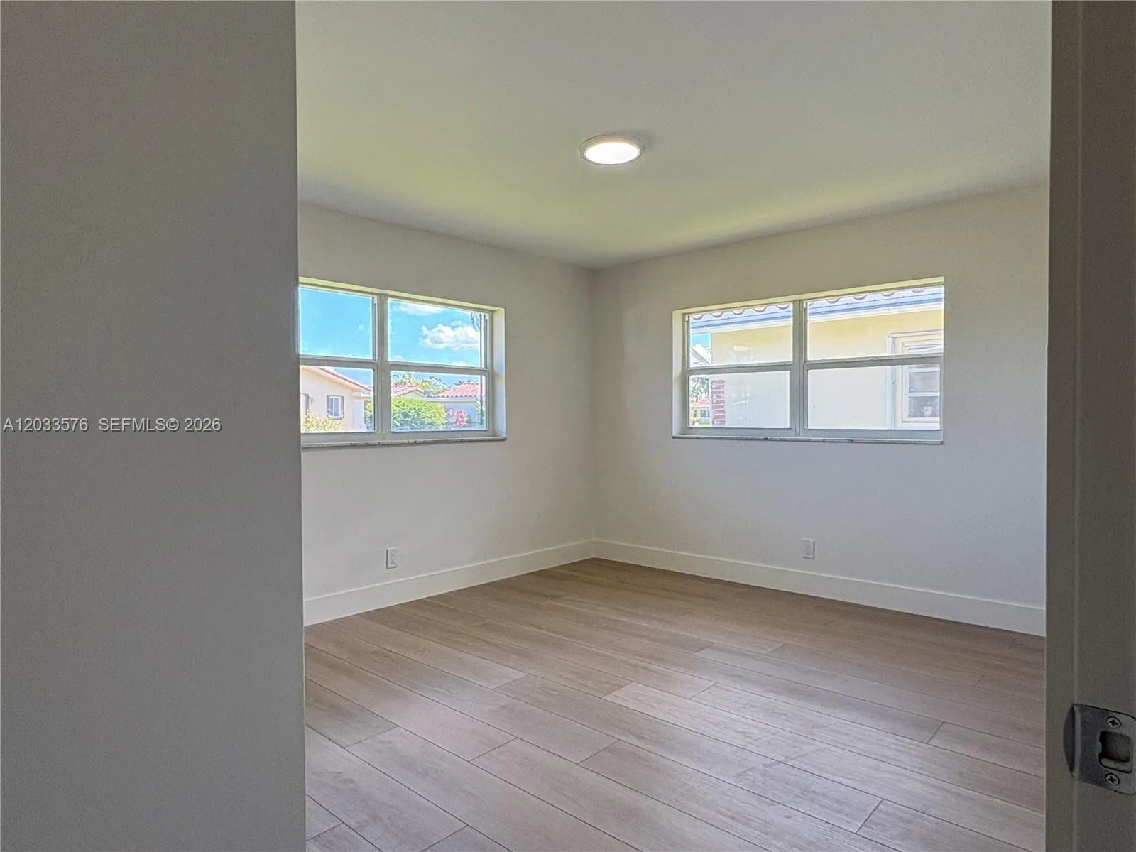 2nd Bedroom