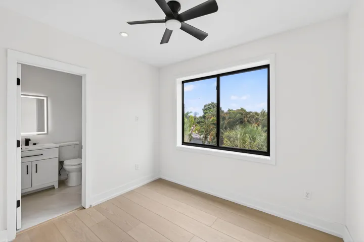 35-web-or-mls-699A8802