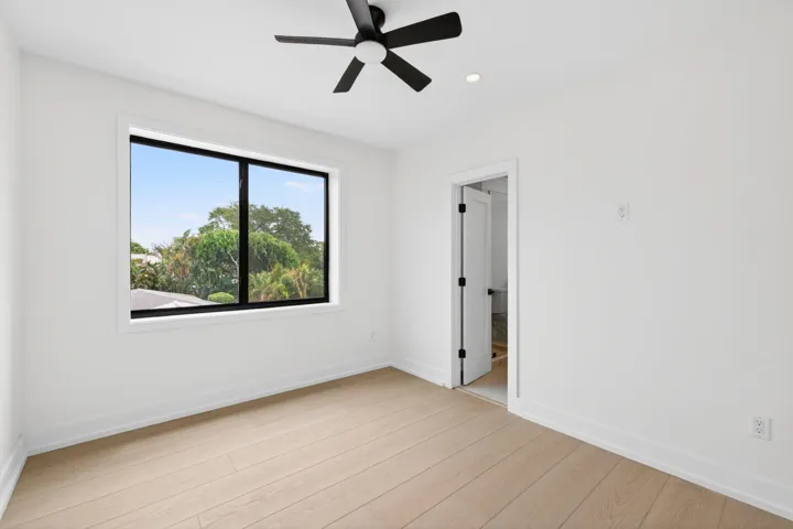 39-web-or-mls-699A8845