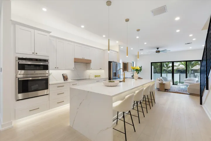15-509 SW 11th Street Ft. Lauderdale, FL