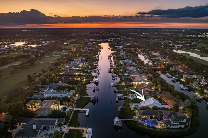 215 Island Drive