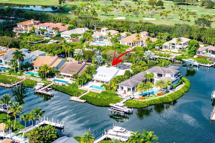 215 Island Drive