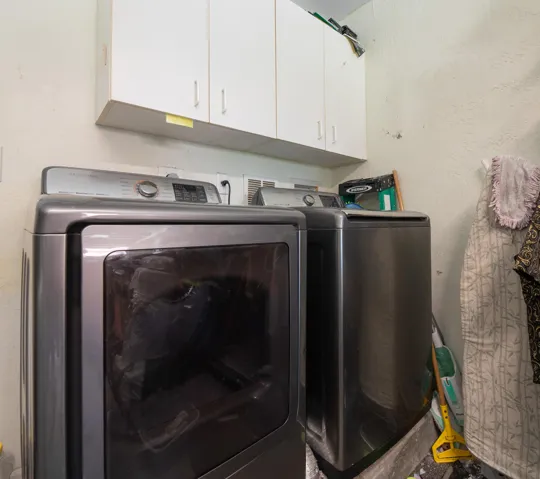 Washer & Dryer