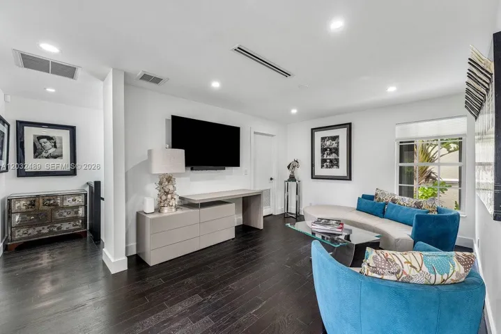 2nd floor den, office, 4th bedroom