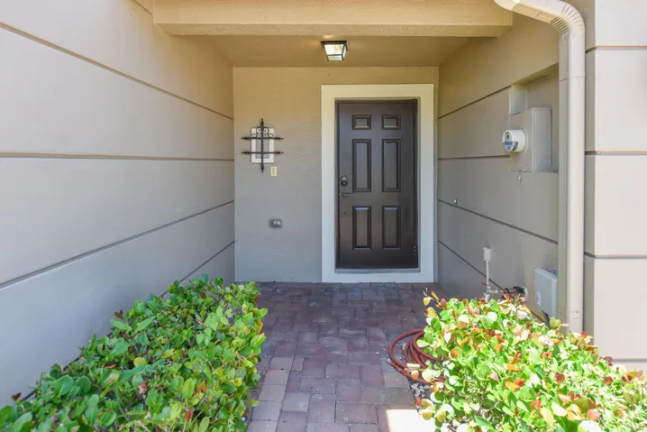 2257 SW Marshfield Ct_Vinesha Clark_4