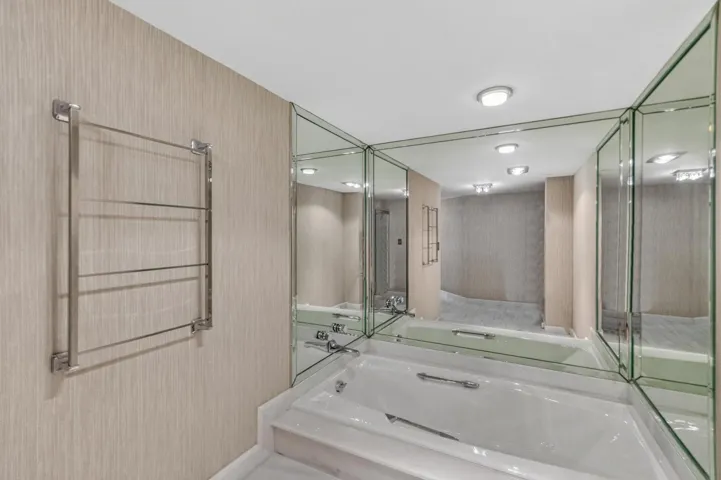 Primary Bath Soaking Tub
