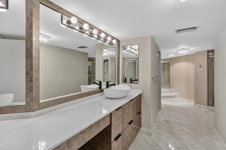 Primary Bath Vanity