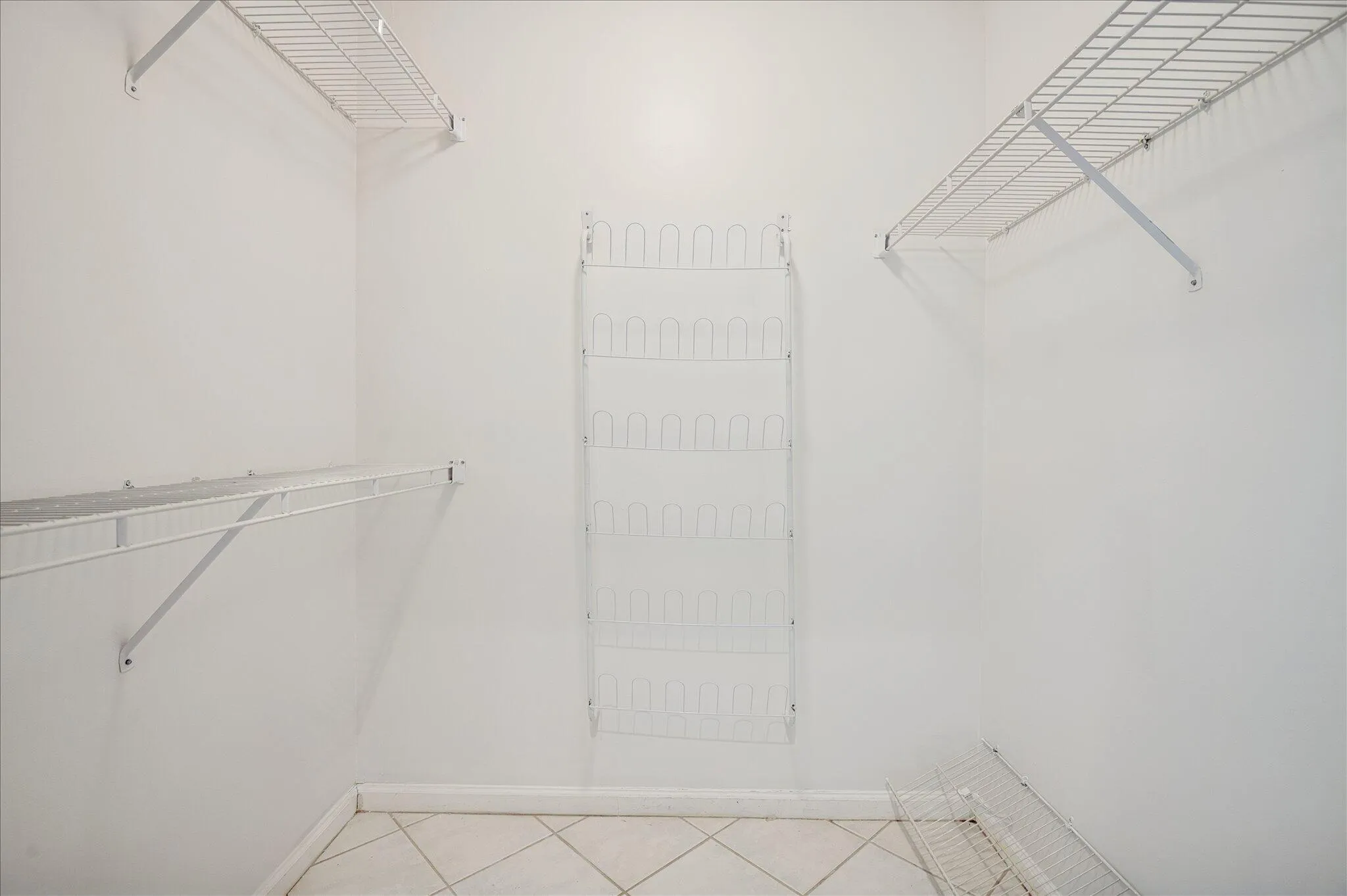 PRIMARY CLOSETS