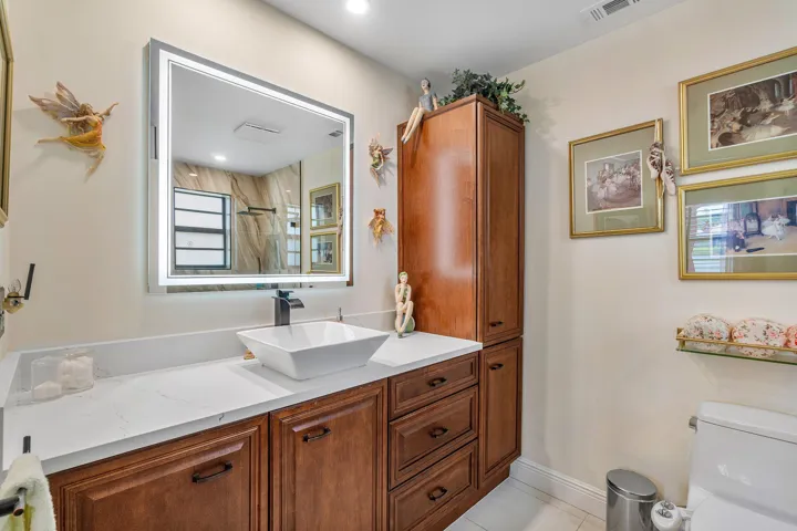 023-19919DeanDrive-BocaRaton-FL-33434-SM