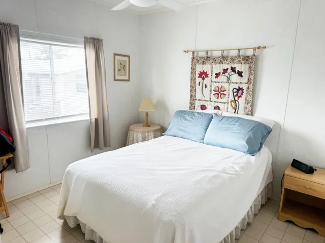 Bedroom 001
