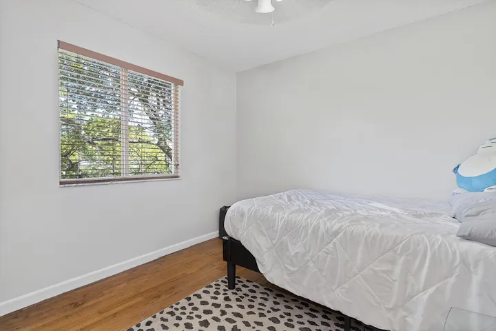 4776 Lago Vista Dr. - - 102
