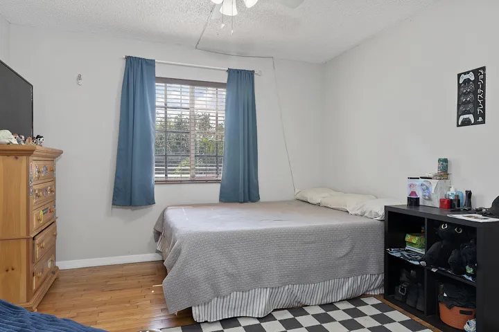 4776 Lago Vista Dr. - - 107
