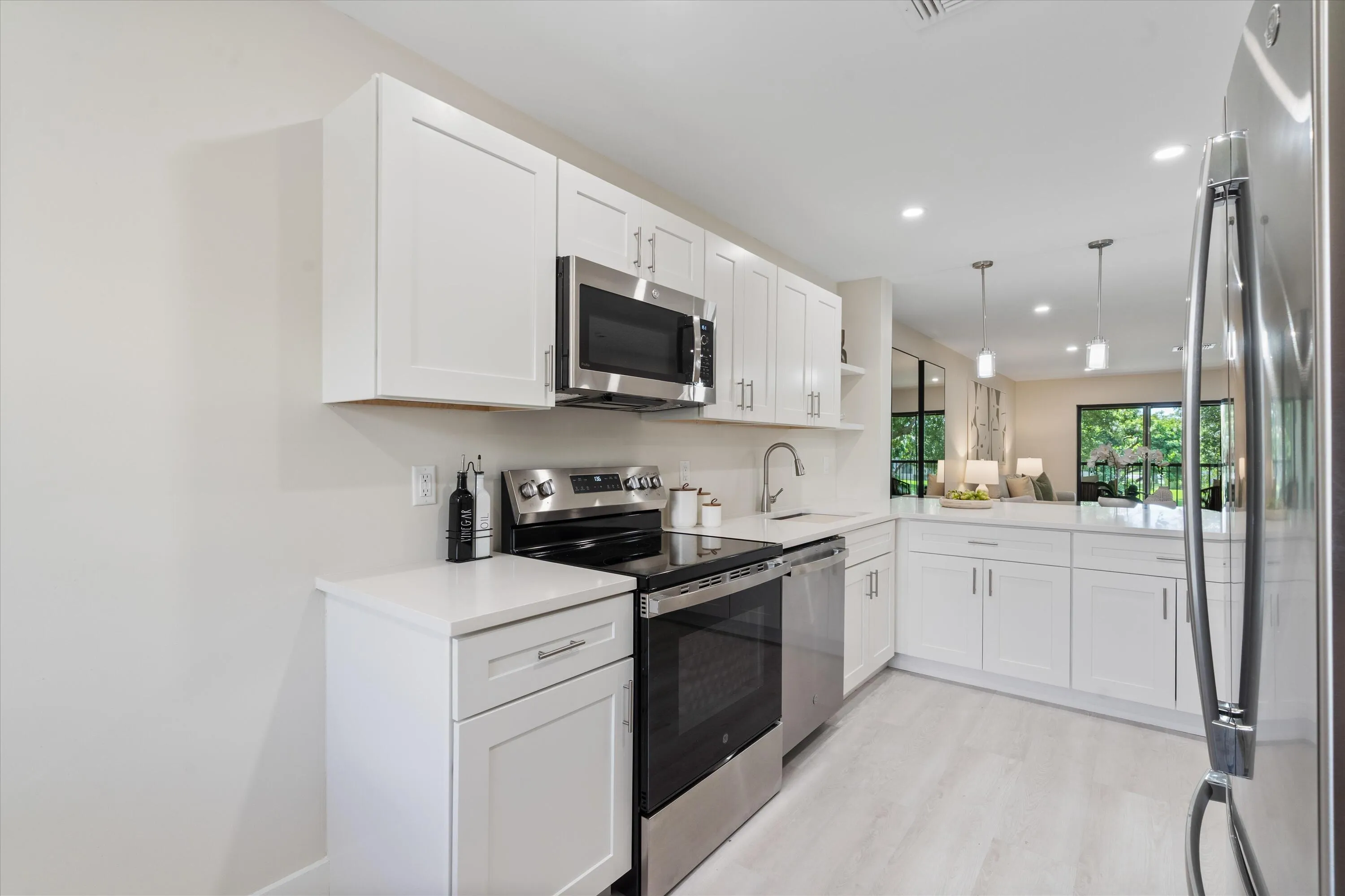09-52 Strafford Lane W Unit F Boynton Be