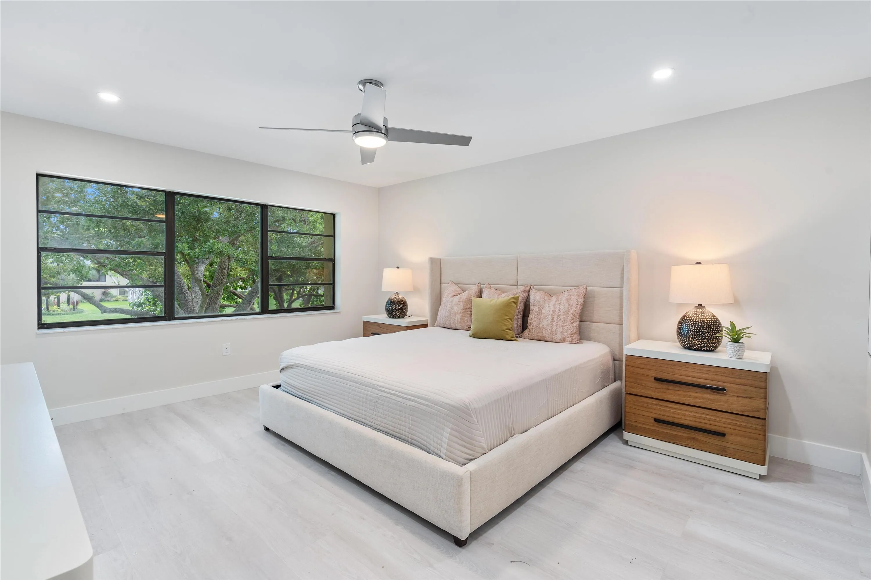 16-52 Strafford Lane W Unit F Boynton Be