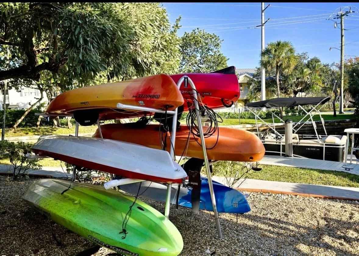 Kayak, canoe and paddle board storage