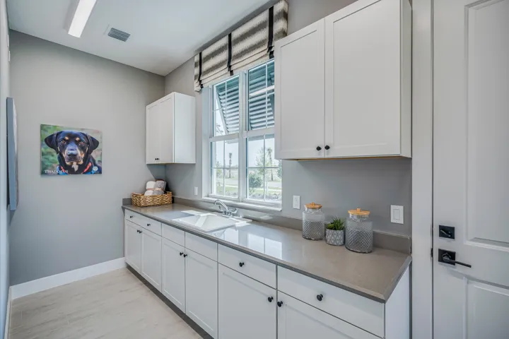 Laundry Room 13952 Belterra Dr