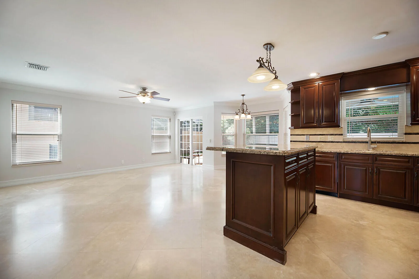 Kitchen/Family Room