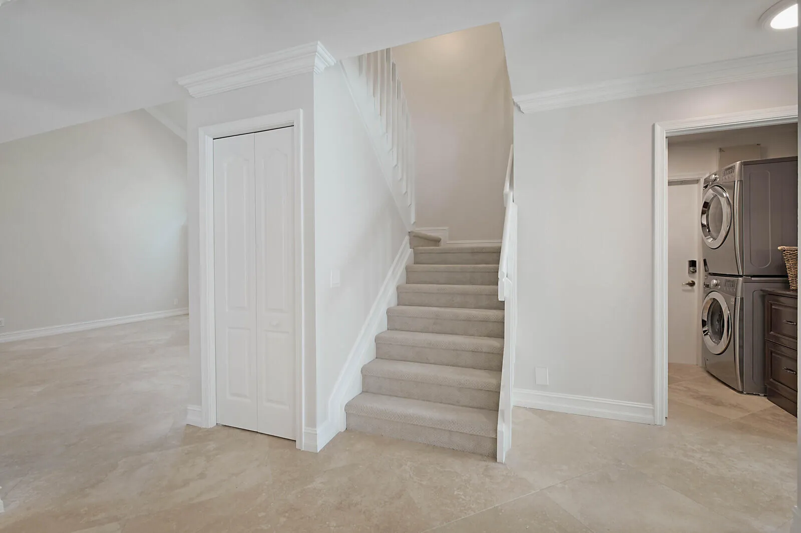 Staircase up to BRs